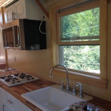 Tiny House of Vermont's Sunrise/Sunset Model on Sale for $64,000 - Image 5 Thumbnail