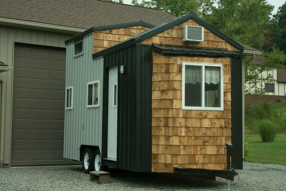 tiny house for sale  - Image 1 Thumbnail