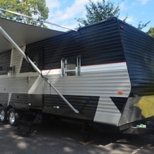 Price Reduced! Gorgeous Modern Camper to THOW Remodel - Image 4 Thumbnail