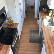 Like New THOW ready to move in  - Image 6 Thumbnail