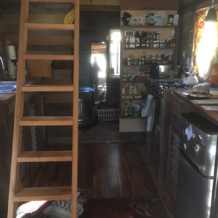 Tiny House for sale - Image 2 Thumbnail