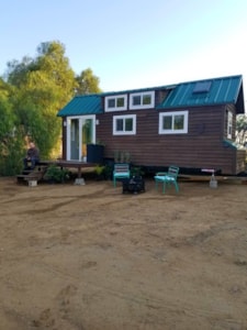 Tiny Home on Wheels - Fully Furnished and Ready to go! - Image 4 Thumbnail