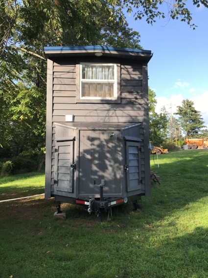 Rustic 24' Tiny House - Built June 2017 - Image 2 Thumbnail