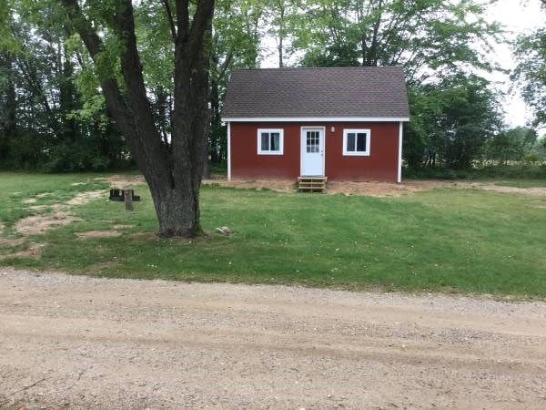 Barn Red and Ready to Live In - Image 1 Thumbnail