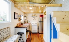 FEATURED ON DIY TV, Charlestonian Dream, 320 sf Tiny House. Land not included. - Image 4 Thumbnail