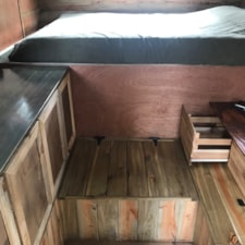 Happy Camper Tiny House - Image 3 Thumbnail