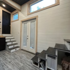 2018 Tiny House Chattanooga Lookout 33' RVIA Certified THOW  - Image 5 Thumbnail