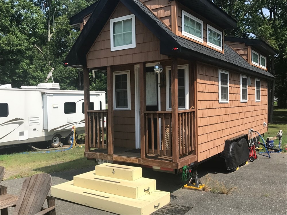 tiny-house-for-sale-great-two-bedroom-tiny-home