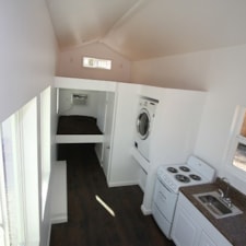 9 X 22 NW BUNGALOW  TINY HOUSE FOR SALE PROFESSIONALLY BUILT - Image 4 Thumbnail