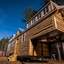 Rustic Goosneck Tinyhouse 39ft - Image 3 Thumbnail