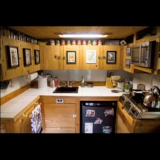 Reduced price! - Microhome on wheels - Image 3 Thumbnail