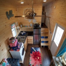 Luxury-Rustic 28’ Goose Neck Tiny House on Wheels - Image 5 Thumbnail