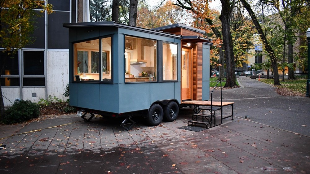 Modern Tiny Home On Wheels - Image 1 Thumbnail