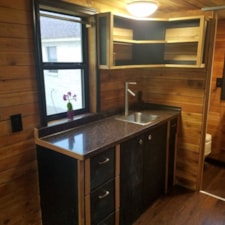 Adorable Tiny House - Image 6 Thumbnail