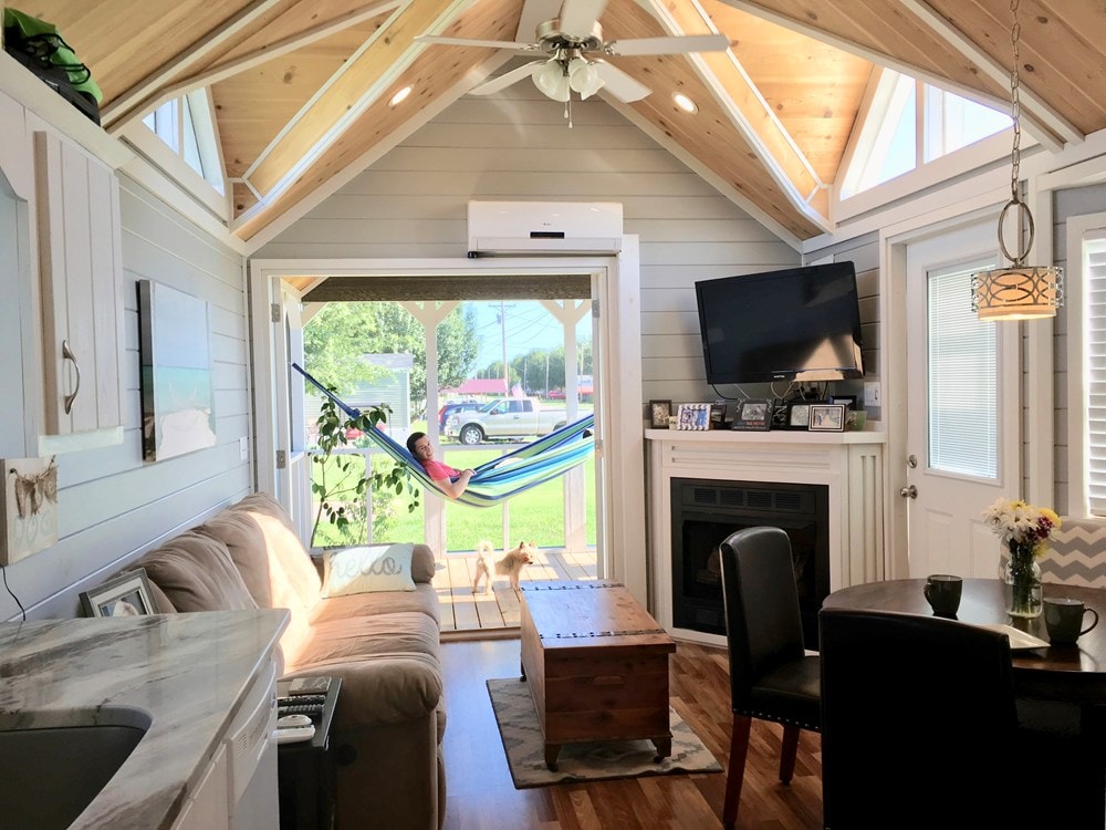 Tiny House for sale in Alabama- Fully Furnished! - Image 1 Thumbnail