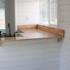 Brand New 8'x26' Tiny House for sale in Nashville - Image 4 Thumbnail