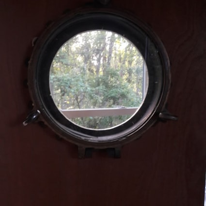 Porthole on Wheels - Image 2 Thumbnail
