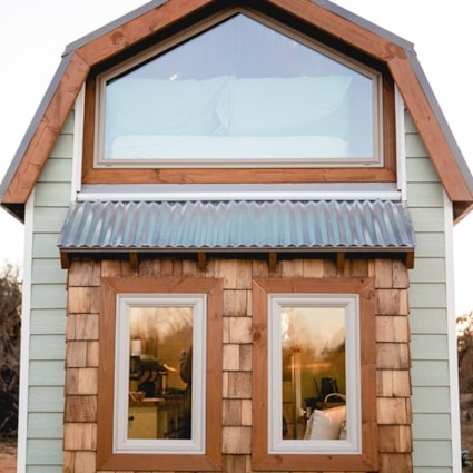 Live Smarter in this Tiny Home!  - Image 2 Thumbnail
