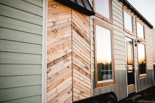 Live Smarter in this Tiny Home! 