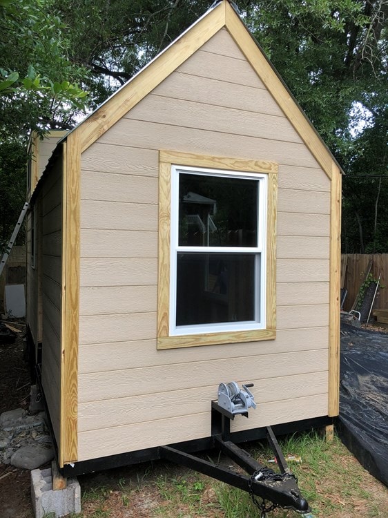 Tiny House on Wheels Shell for sale 3 axel 8'x20'x13.5' - Image 1 Thumbnail