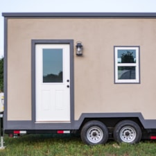 24' Efficient & Lightweight SIP Tiny House - Image 3 Thumbnail