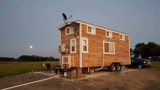 HGTV featured Tiny House on Wheels in DFW (24x8x13) - Price reduced 4/17/19