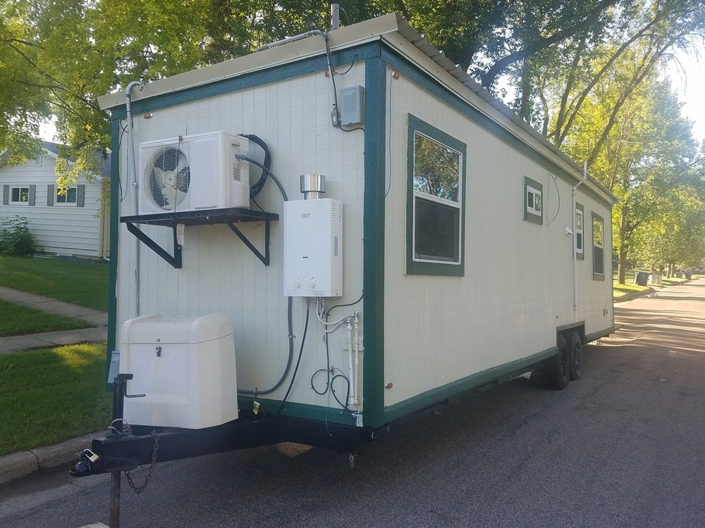 Solar Powered Tiny House - Image 1 Thumbnail