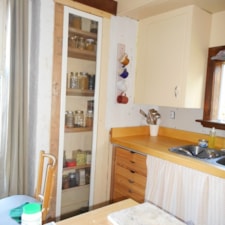 Tiny Home in Canadian Gulf Islands with ocean/mountain view. - Image 3 Thumbnail