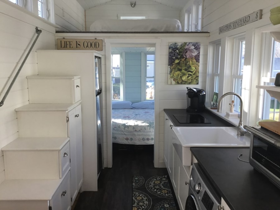 Tiny house on wheels- new built- never lived in - Image 1 Thumbnail