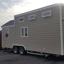 8’6”x 24’ Tiny Home for Sale - Image 4 Thumbnail