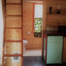 Tiny home with built in luxury - Image 6 Thumbnail