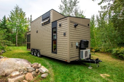 25 foot Tiny House on wheels with screened in porch - Image 2 Thumbnail