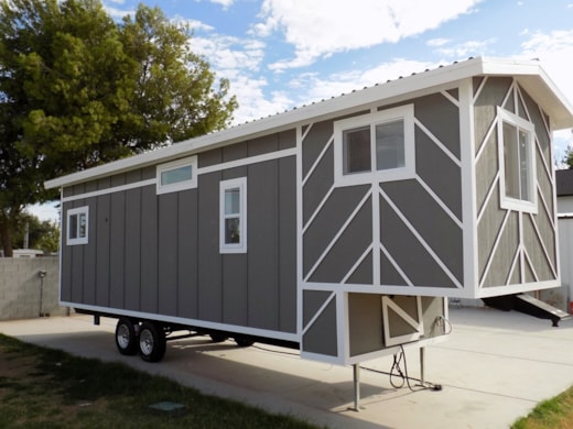 TINY HOUSE ON WHEELS LETS MAKE A DEAL