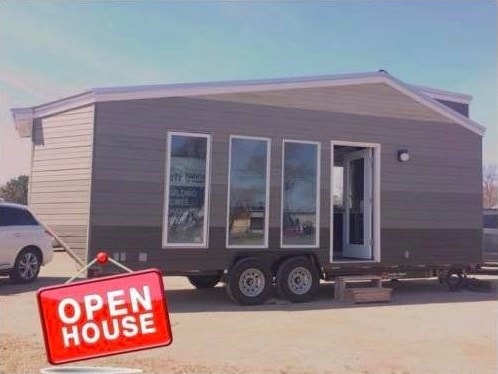 MUST SELL! HURRY! 255ft2 Tiny Home or office!! - Image 1 Thumbnail