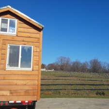 Tiny amish built wooden cabin on wheels - Image 4 Thumbnail