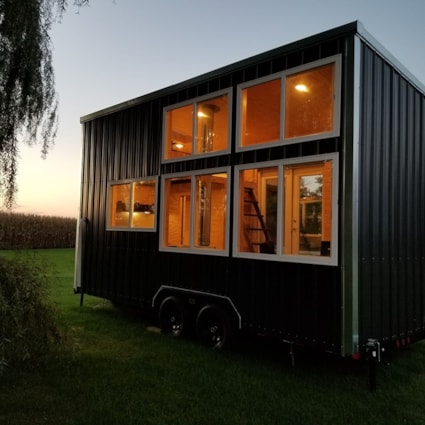 Custom Built Tiny House On Wheels - NEW - Image 2 Thumbnail