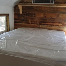 Wood you Love me? 30 ft of hand crafted beauty, fifth wheel full of amenities - Image 6 Thumbnail
