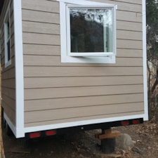 25ft tiny house shell on a trailer - Image 4 Thumbnail