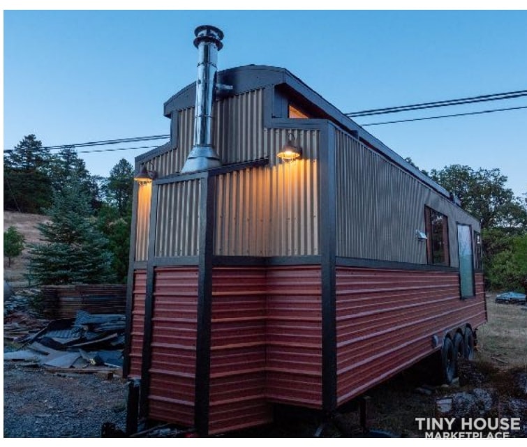 2019 Train Ride Tiny House - Image 1 Thumbnail