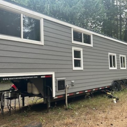 2021 Canada Goose Tiny House RV - Image 2 Thumbnail