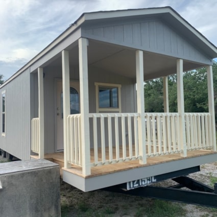 2021 Legacy Gray Tiny Home for sale - Image 2 Thumbnail