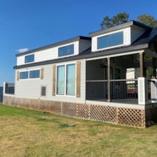 2021 Platinum Cottage RV Park Model  - Image 3 Thumbnail