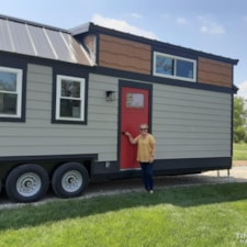 2022 34’ tiny home on wheels for sale - Image 5 Thumbnail