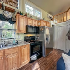 2022 Park Model Tiny Home - Image 6 Thumbnail