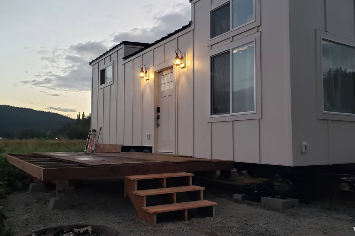 2022 tiny house for sale - Image 1 Thumbnail