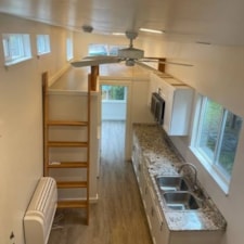 2022 Tiny house w/ downstairs bedroom - Image 3 Thumbnail