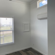 2023 Athens Park Series APX -150 Modern Tiny Home for Sale  - Image 4 Thumbnail