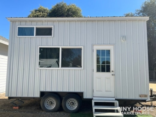 2023 Pacifica Tiny Home 18x10 Feet