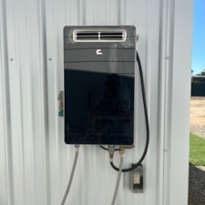 2023 Pacifica Tiny Home 18x10 Feet - Image 4 Thumbnail