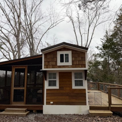 2023 Tinyhome on 26’ trailer, custom cedar deck, screened in porch - Image 2 Thumbnail
